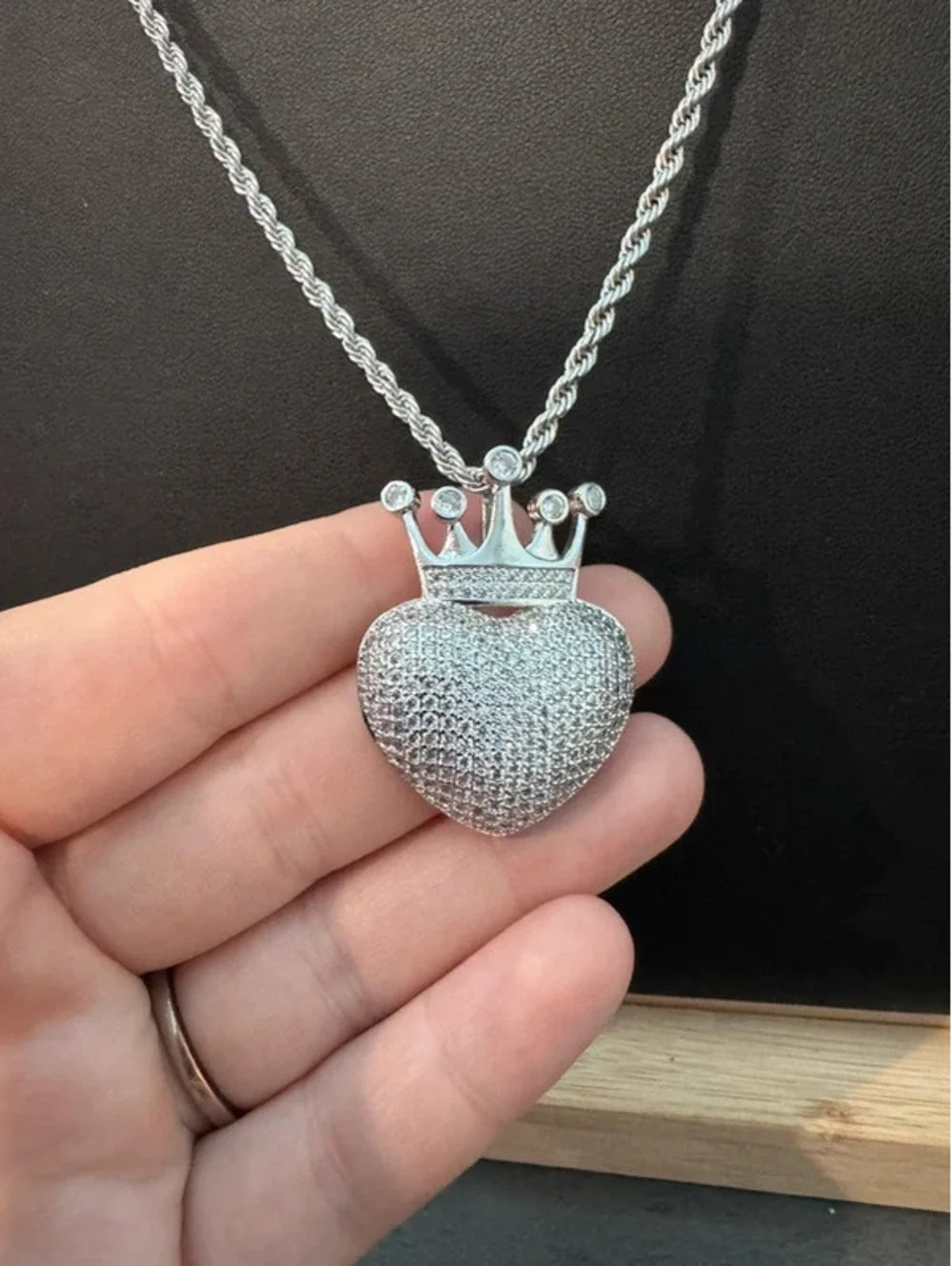 24” twisted chain with heart crown bling pendant